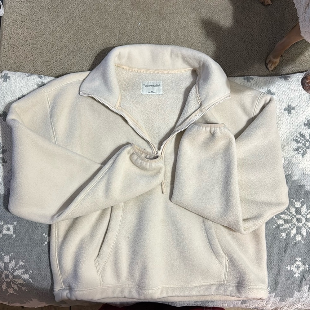 Abercrombie & Fitch Sherpa half zip jacket